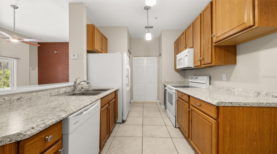 KISSIMMEE, Florida 34747, 2 Bedrooms Bedrooms, ,2 BathroomsBathrooms,Residential,For Sale,WESTPARK,0,MFRS5151639