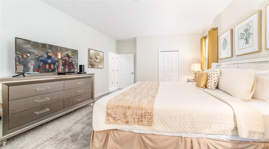 DAVENPORT, Florida 33896, 8 Bedrooms Bedrooms, ,5 BathroomsBathrooms,Residential,For Sale,CABOT CLIFFS,0,MFRGC541459