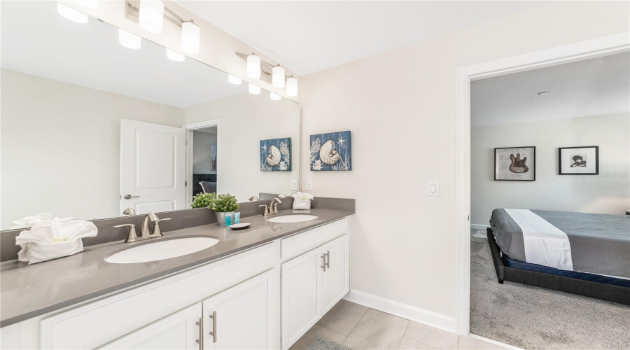 DAVENPORT, Florida 33896, 8 Bedrooms Bedrooms, ,5 BathroomsBathrooms,Residential,For Sale,CABOT CLIFFS,0,MFRGC541459