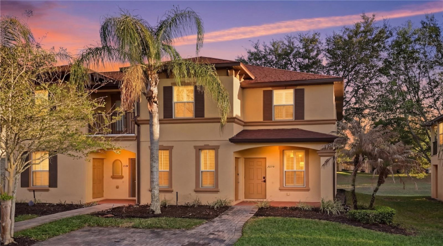 DAVENPORT, Florida 33897, 4 Bedrooms Bedrooms, ,3 BathroomsBathrooms,Residential,For Sale,CALABRIA,0,MFRO6392056