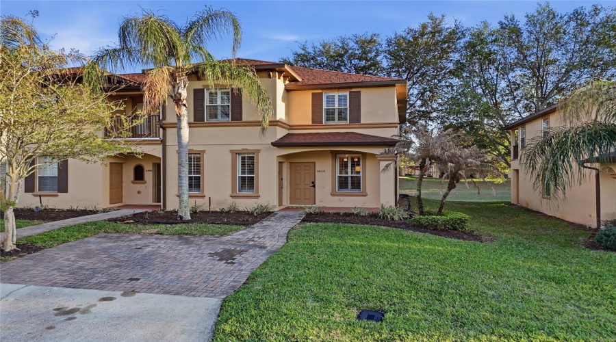 DAVENPORT, Florida 33897, 4 Bedrooms Bedrooms, ,3 BathroomsBathrooms,Residential,For Sale,CALABRIA,0,MFRO6392056