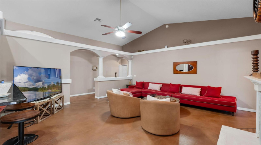 KISSIMMEE, Florida 34746, 5 Bedrooms Bedrooms, ,3 BathroomsBathrooms,Residential,For Sale,INDIAN MOUND,0,MFRO6420257