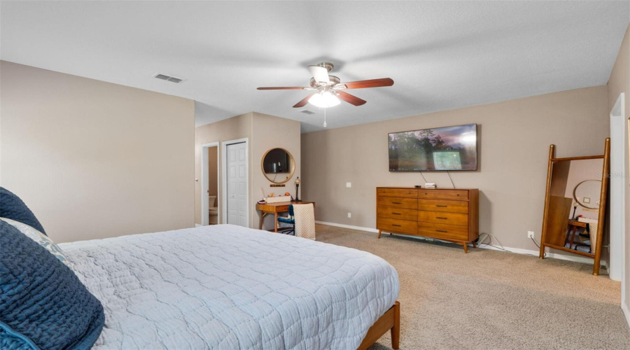 KISSIMMEE, Florida 34746, 5 Bedrooms Bedrooms, ,3 BathroomsBathrooms,Residential,For Sale,INDIAN MOUND,0,MFRO6420257