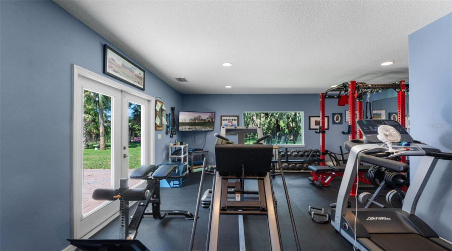 KISSIMMEE, Florida 34746, 5 Bedrooms Bedrooms, ,3 BathroomsBathrooms,Residential,For Sale,INDIAN MOUND,0,MFRO6420257