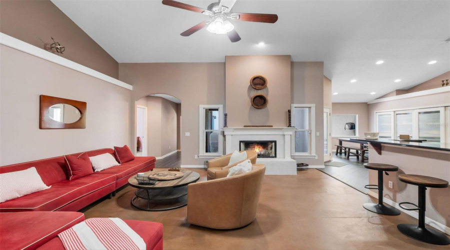 KISSIMMEE, Florida 34746, 5 Bedrooms Bedrooms, ,3 BathroomsBathrooms,Residential,For Sale,INDIAN MOUND,0,MFRO6420257