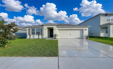 DAVENPORT, Florida 33837, 3 Bedrooms Bedrooms, ,2 BathroomsBathrooms,Residential,For Sale,LUDISIA,0,MFRB4902299