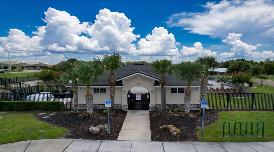 DAVENPORT, Florida 33837, 3 Bedrooms Bedrooms, ,2 BathroomsBathrooms,Residential,For Sale,LUDISIA,0,MFRB4902299