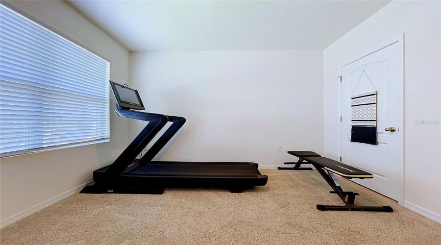 DAVENPORT, Florida 33837, 3 Bedrooms Bedrooms, ,2 BathroomsBathrooms,Residential,For Sale,LUDISIA,0,MFRB4902299
