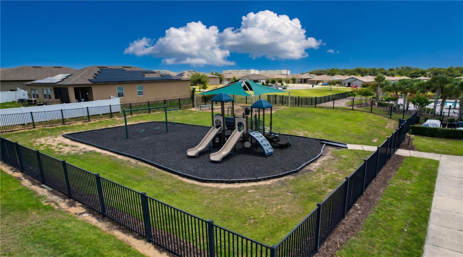 DAVENPORT, Florida 33837, 3 Bedrooms Bedrooms, ,2 BathroomsBathrooms,Residential,For Sale,LUDISIA,0,MFRB4902299