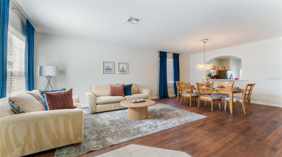 KISSIMMEE, Florida 34747, 5 Bedrooms Bedrooms, ,4 BathroomsBathrooms,Residential,For Sale,PAWNALL,0,MFRO6419768