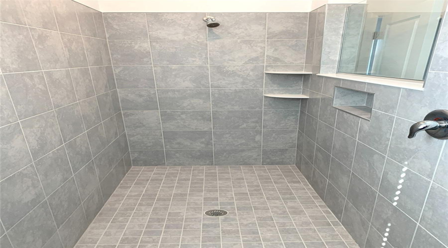 KISSIMMEE, Florida 34746, 3 Bedrooms Bedrooms, ,2 BathroomsBathrooms,Residential,For Sale,BRENTWOOD DRIVE,0,MFRO6420260