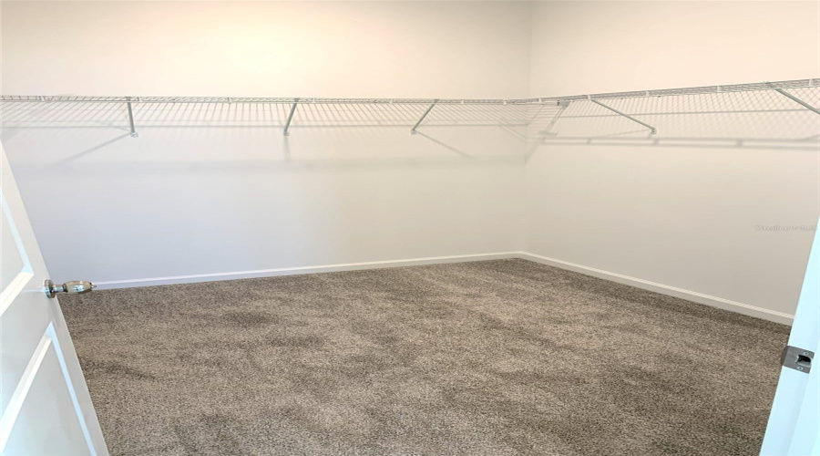 KISSIMMEE, Florida 34746, 3 Bedrooms Bedrooms, ,2 BathroomsBathrooms,Residential,For Sale,BRENTWOOD DRIVE,0,MFRO6420260