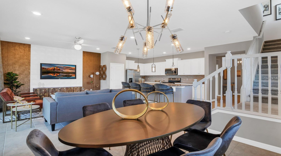 DAVENPORT, Florida 33897, 5 Bedrooms Bedrooms, ,4 BathroomsBathrooms,Residential,For Sale,JETTY,0,MFRO6419919