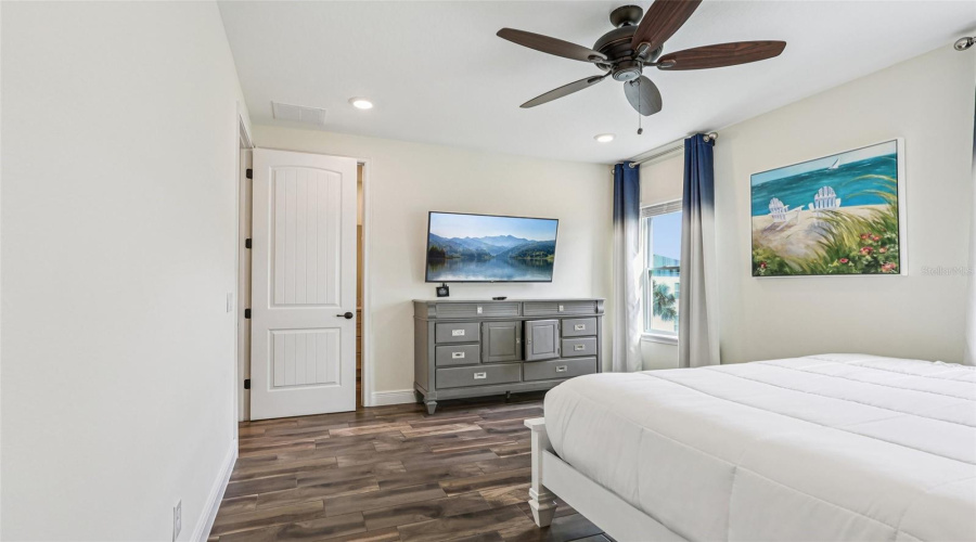 KISSIMMEE, Florida 34747, 3 Bedrooms Bedrooms, ,3 BathroomsBathrooms,Residential,For Sale,ON THE ROCKS,0,MFRTB8523622