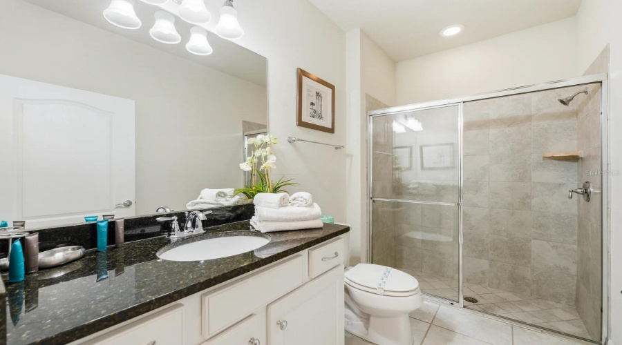 KISSIMMEE, Florida 34747, 5 Bedrooms Bedrooms, ,4 BathroomsBathrooms,Residential,For Sale,GENEVE,0,MFRO6420355