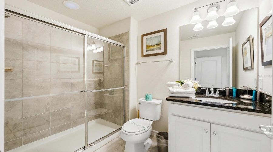 KISSIMMEE, Florida 34747, 5 Bedrooms Bedrooms, ,4 BathroomsBathrooms,Residential,For Sale,GENEVE,0,MFRO6420355
