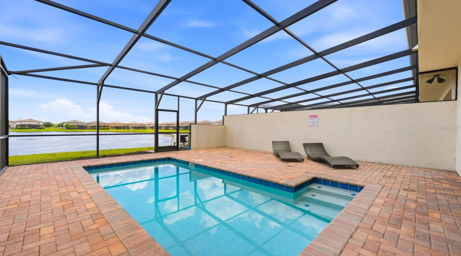 KISSIMMEE, Florida 34747, 5 Bedrooms Bedrooms, ,4 BathroomsBathrooms,Residential,For Sale,GENEVE,0,MFRO6420355