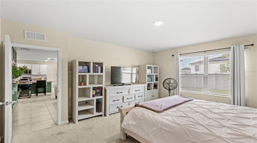 KISSIMMEE, Florida 34747, 5 Bedrooms Bedrooms, ,3 BathroomsBathrooms,Residential,For Sale,ALBA,0,MFRO6420378