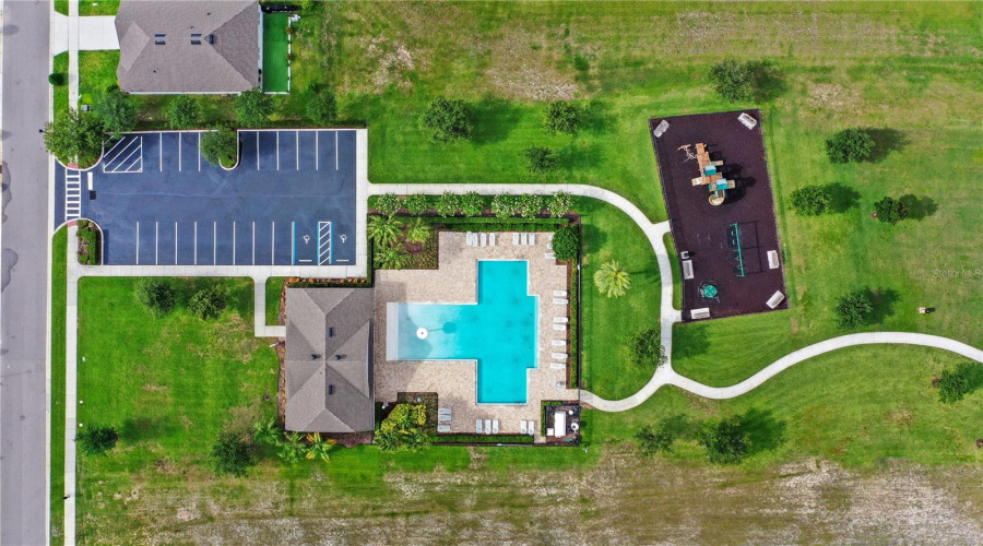 KISSIMMEE, Florida 34747, 5 Bedrooms Bedrooms, ,3 BathroomsBathrooms,Residential,For Sale,ALBA,0,MFRO6420378