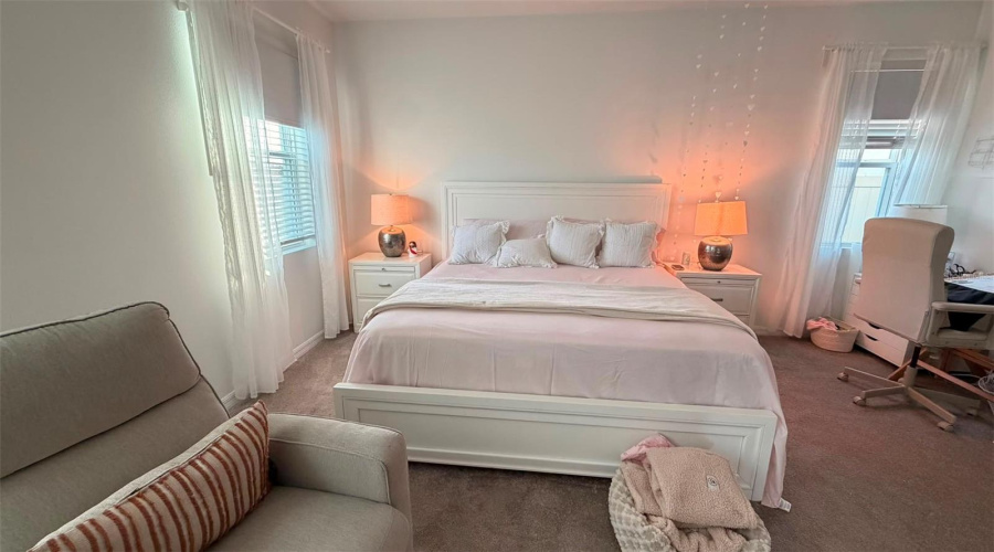 KISSIMMEE, Florida 34746, 5 Bedrooms Bedrooms, ,3 BathroomsBathrooms,Residential,For Sale,GOOSEBERRY,0,MFRO6420476