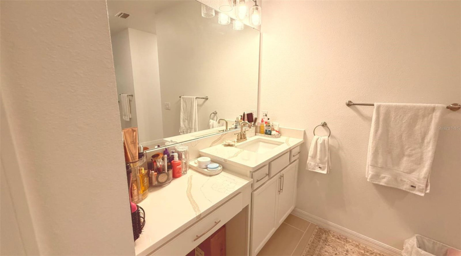 KISSIMMEE, Florida 34746, 5 Bedrooms Bedrooms, ,3 BathroomsBathrooms,Residential,For Sale,GOOSEBERRY,0,MFRO6420476