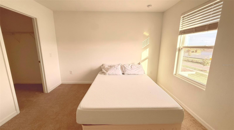 KISSIMMEE, Florida 34746, 5 Bedrooms Bedrooms, ,3 BathroomsBathrooms,Residential,For Sale,GOOSEBERRY,0,MFRO6420476