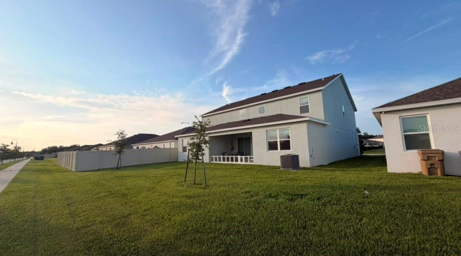 KISSIMMEE, Florida 34746, 5 Bedrooms Bedrooms, ,3 BathroomsBathrooms,Residential,For Sale,GOOSEBERRY,0,MFRO6420476