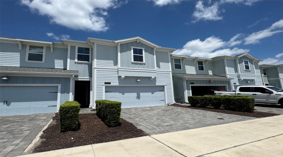 KISSIMMEE, Florida 34746, 4 Bedrooms Bedrooms, ,3 BathroomsBathrooms,Residential,For Sale,TRIBUTE,0,MFRO6420473