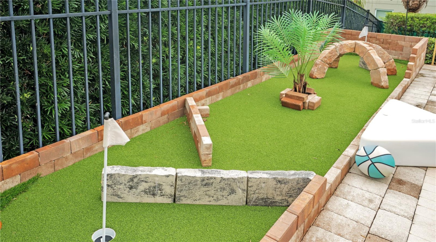 Challenge family and friends on the private putting green, just one more way The WonderHouse keeps the fun going between park visits.