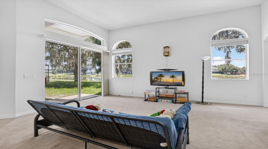 KISSIMMEE, Florida 34746, 4 Bedrooms Bedrooms, ,3 BathroomsBathrooms,Residential,For Sale,RAMBLING OAKS,0,MFRO6418529