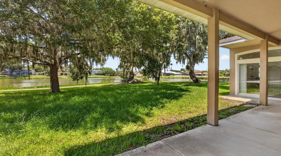KISSIMMEE, Florida 34746, 4 Bedrooms Bedrooms, ,3 BathroomsBathrooms,Residential,For Sale,RAMBLING OAKS,0,MFRO6418529
