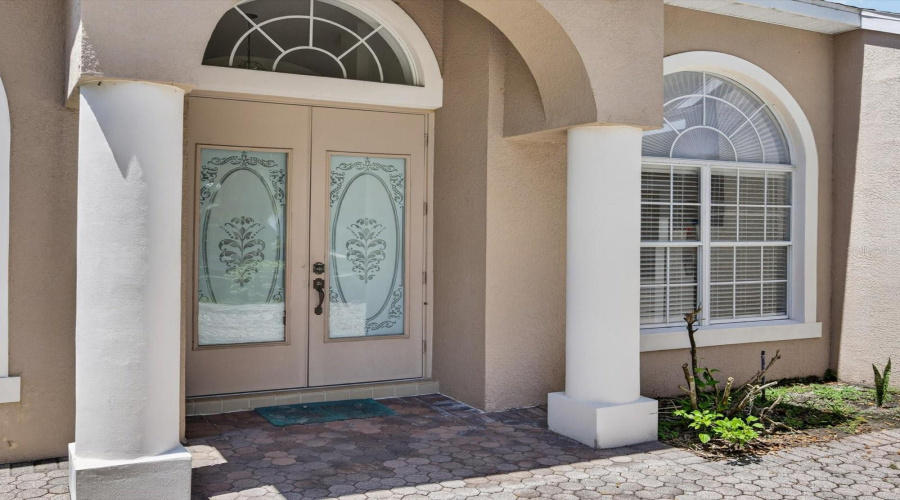 KISSIMMEE, Florida 34746, 4 Bedrooms Bedrooms, ,3 BathroomsBathrooms,Residential,For Sale,RAMBLING OAKS,0,MFRO6418529