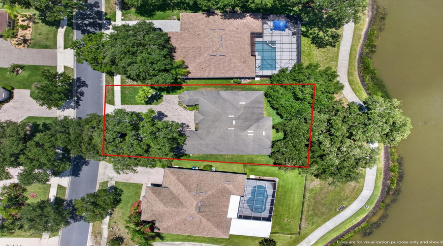 KISSIMMEE, Florida 34746, 4 Bedrooms Bedrooms, ,3 BathroomsBathrooms,Residential,For Sale,RAMBLING OAKS,0,MFRO6418529
