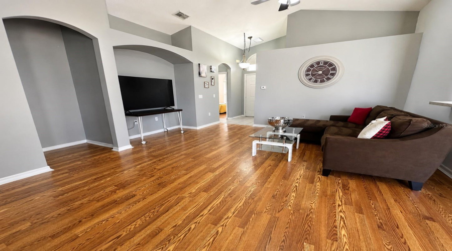 DAVENPORT, Florida 33837, 3 Bedrooms Bedrooms, ,2 BathroomsBathrooms,Residential,For Sale,ROLLINS,0,MFRS5152617