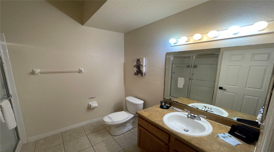 DAVENPORT, Florida 33897, 3 Bedrooms Bedrooms, ,2 BathroomsBathrooms,Residential,For Sale,GRAN BAHAMA,0,MFRTB8508737
