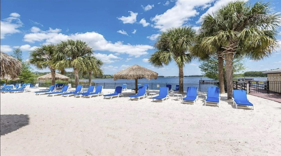 DAVENPORT, Florida 33897, 3 Bedrooms Bedrooms, ,2 BathroomsBathrooms,Residential,For Sale,GRAN BAHAMA,0,MFRTB8508737
