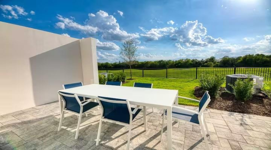 REUNION, Florida 34747, 3 Bedrooms Bedrooms, ,2 BathroomsBathrooms,Residential,For Sale,DRIVING RANGE,0,MFRO6418913