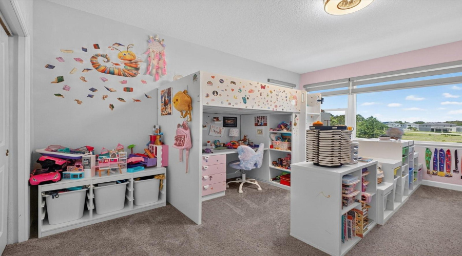 Large Bedroom 3 fits 2 sets of Bunkbeds and shelves between