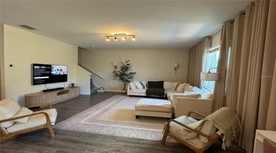 DAVENPORT, Florida 33837, 4 Bedrooms Bedrooms, ,2 BathroomsBathrooms,Residential,For Sale,OAK MARSH,0,MFRO6420497