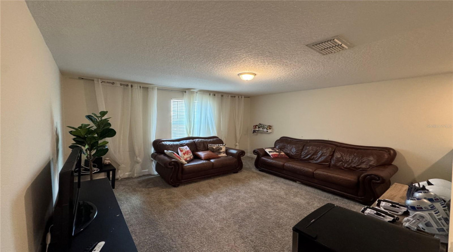 DAVENPORT, Florida 33837, 4 Bedrooms Bedrooms, ,2 BathroomsBathrooms,Residential,For Sale,OAK MARSH,0,MFRO6420497