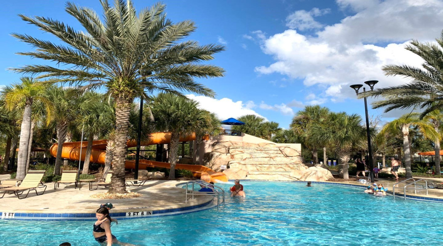 DAVENPORT, Florida 33837, 4 Bedrooms Bedrooms, ,2 BathroomsBathrooms,Residential,For Sale,OAK MARSH,0,MFRO6420497