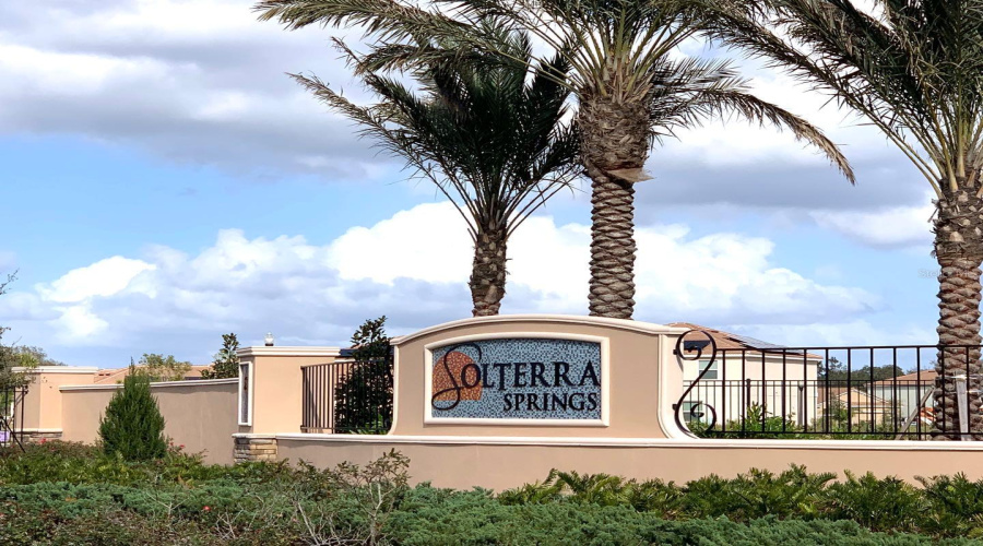 DAVENPORT, Florida 33837, 4 Bedrooms Bedrooms, ,2 BathroomsBathrooms,Residential,For Sale,OAK MARSH,0,MFRO6420497