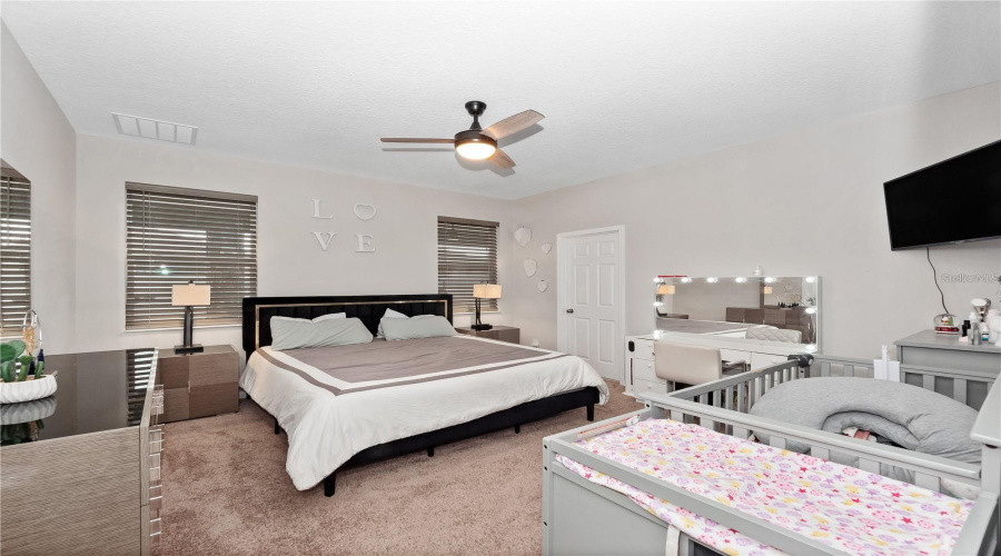 KISSIMMEE, Florida 34746, 4 Bedrooms Bedrooms, ,2 BathroomsBathrooms,Residential,For Sale,PRESTON,0,MFRO6420516