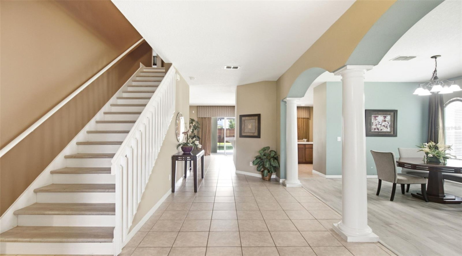 DAVENPORT, Florida 33896, 5 Bedrooms Bedrooms, ,4 BathroomsBathrooms,Residential,For Sale,NORFOLK,0,MFRG5114040