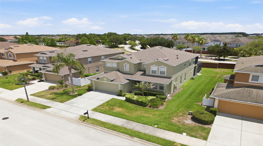 DAVENPORT, Florida 33896, 5 Bedrooms Bedrooms, ,4 BathroomsBathrooms,Residential,For Sale,NORFOLK,0,MFRG5114040