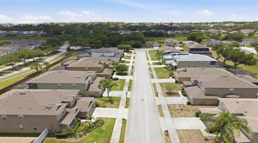 DAVENPORT, Florida 33896, 5 Bedrooms Bedrooms, ,4 BathroomsBathrooms,Residential,For Sale,NORFOLK,0,MFRG5114040