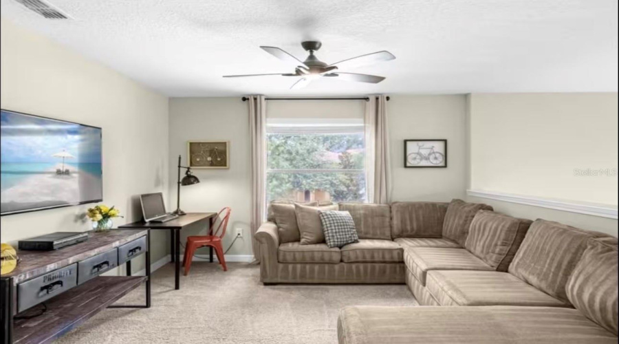 KISSIMMEE, Florida 34747, 5 Bedrooms Bedrooms, ,5 BathroomsBathrooms,Residential,For Sale,BANANA PALM,0,MFRO6412256