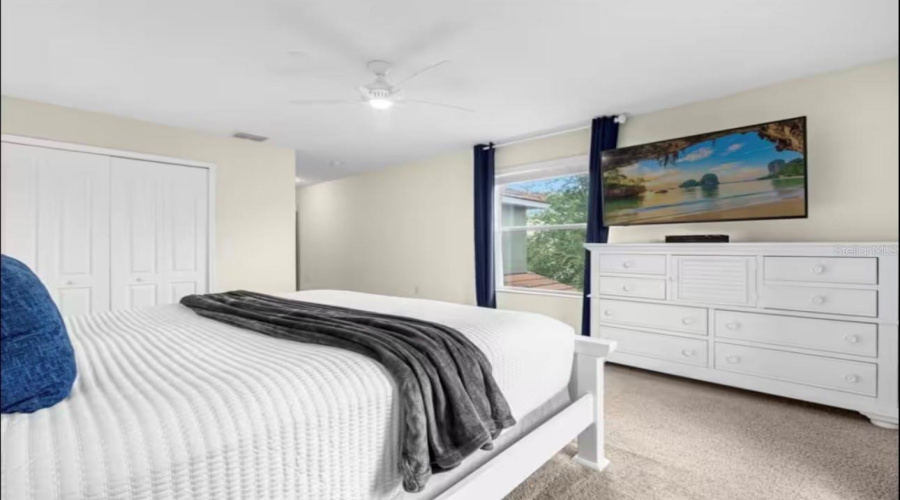 KISSIMMEE, Florida 34747, 5 Bedrooms Bedrooms, ,5 BathroomsBathrooms,Residential,For Sale,BANANA PALM,0,MFRO6412256