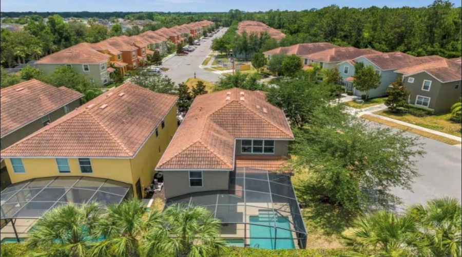 KISSIMMEE, Florida 34747, 5 Bedrooms Bedrooms, ,5 BathroomsBathrooms,Residential,For Sale,BANANA PALM,0,MFRO6412256