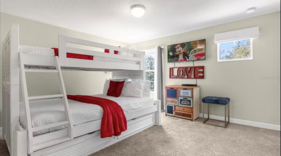 KISSIMMEE, Florida 34747, 5 Bedrooms Bedrooms, ,5 BathroomsBathrooms,Residential,For Sale,BANANA PALM,0,MFRO6412256
